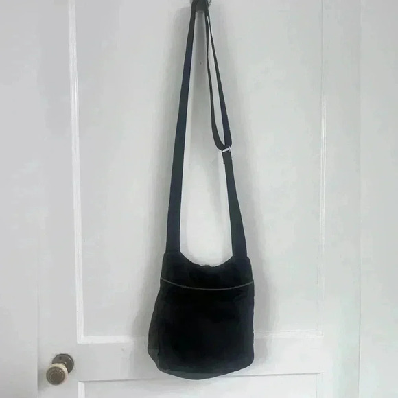 Tumi BLK/5132D Shoulder Bag UNISEX - Picture 7 of 7